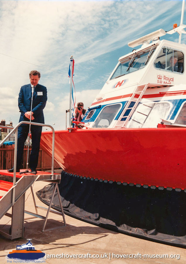 AP1-88 hovercraft promotional day by BHC -  (credit: The <a href='http://www.hovercraft-museum.org/' target='_blank'>Hovercraft Museum Trust</a>).